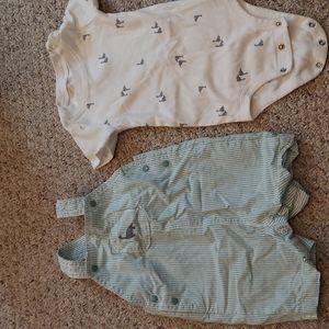 Baby onsie and overall set